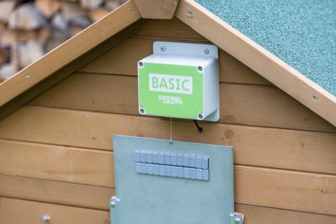 Chicken Door Automatic Door Controller / For Chicken Coop / Light Sensor.