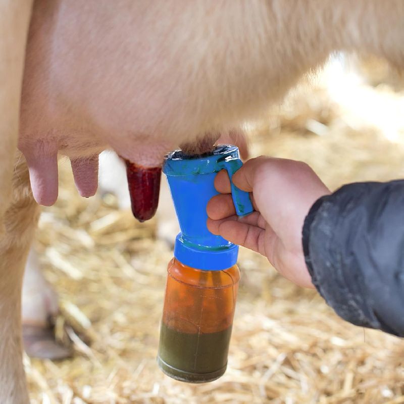 Teat Dip Cup / Two-Chamber Design / Pre-Milking Disinfection