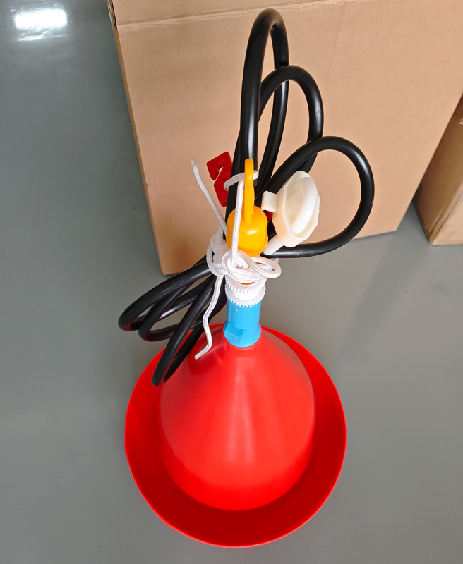 Malaysian Automatic Bell Drinker / Diameter 38cm